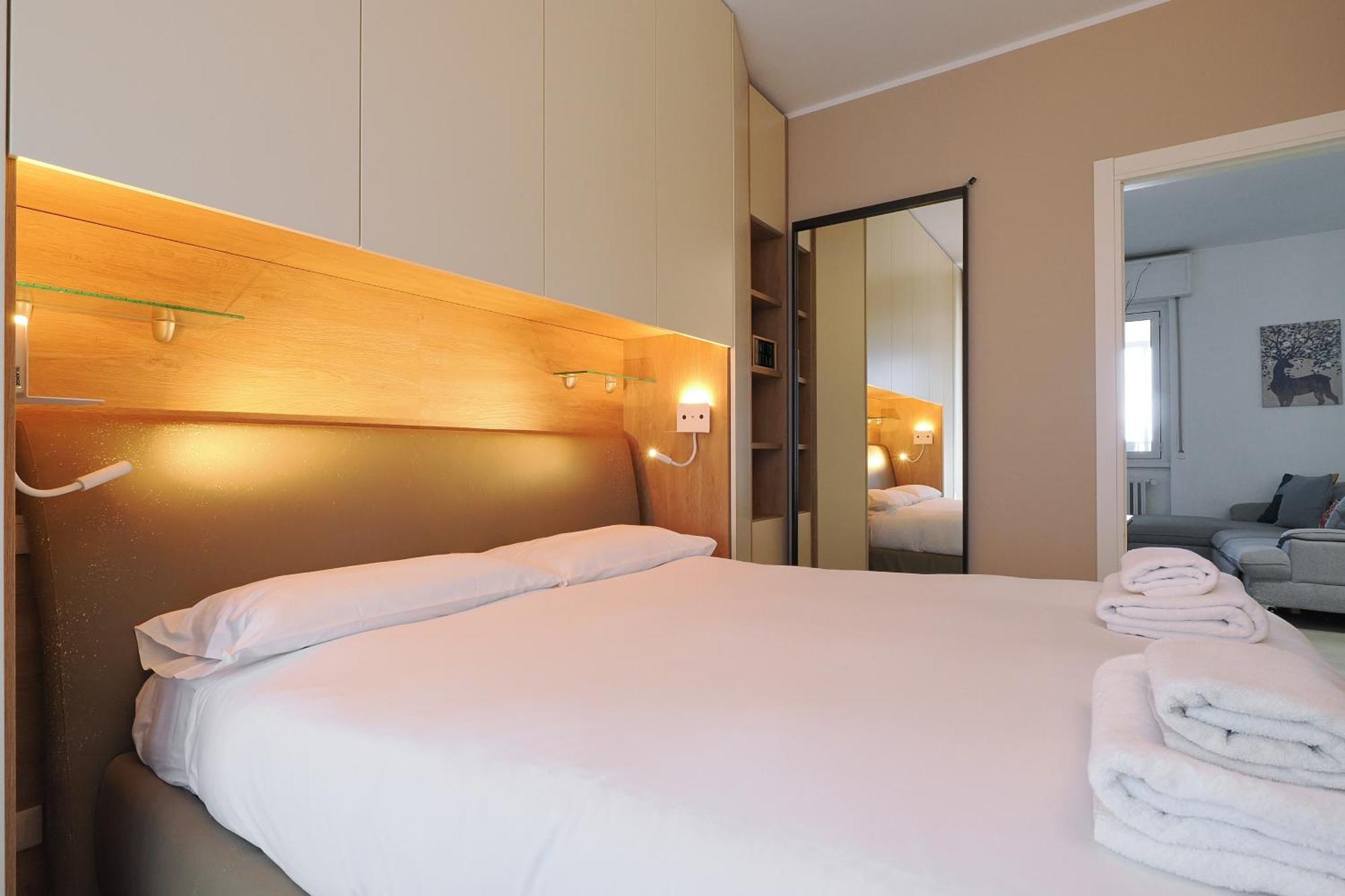 Mila Apartments Venosa มิลาน ภายนอก รูปภาพ